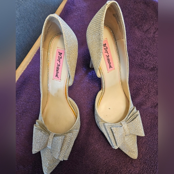 Betsey Johnson prince pump size 8 - Picture 10 of 16
